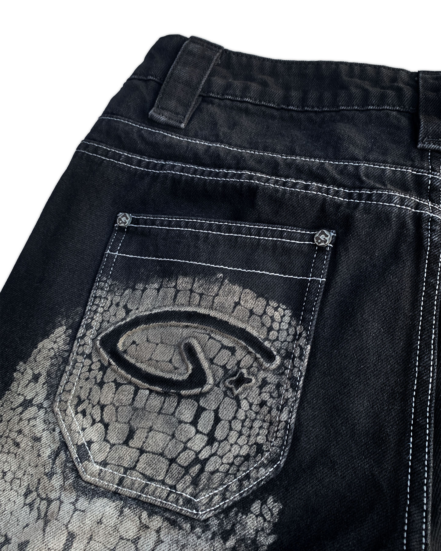'EVADE' DENIM